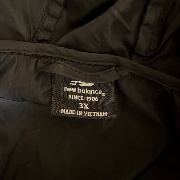 New Balance Womens Windbreaker Hooded Zip Front Black Pink 3X bv - Picture 6 of 8